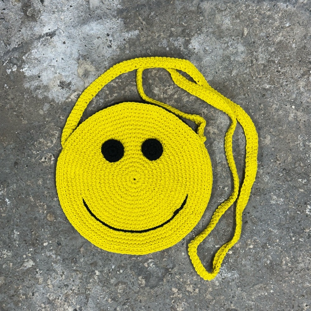Crochet Smiley Face Crossbody Bag